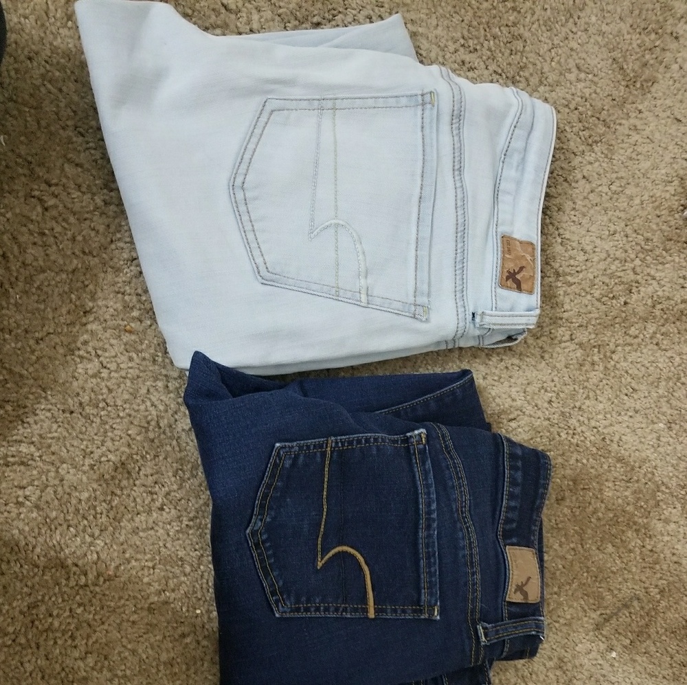 Women's American Eagle jeans